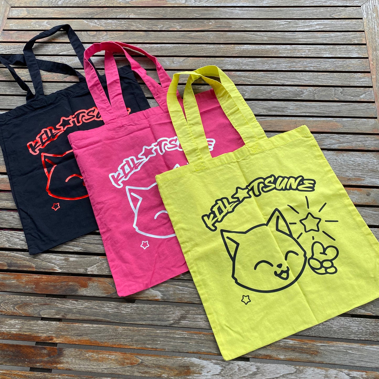 KYRA PEACE OUT ☆ TOTE BAG