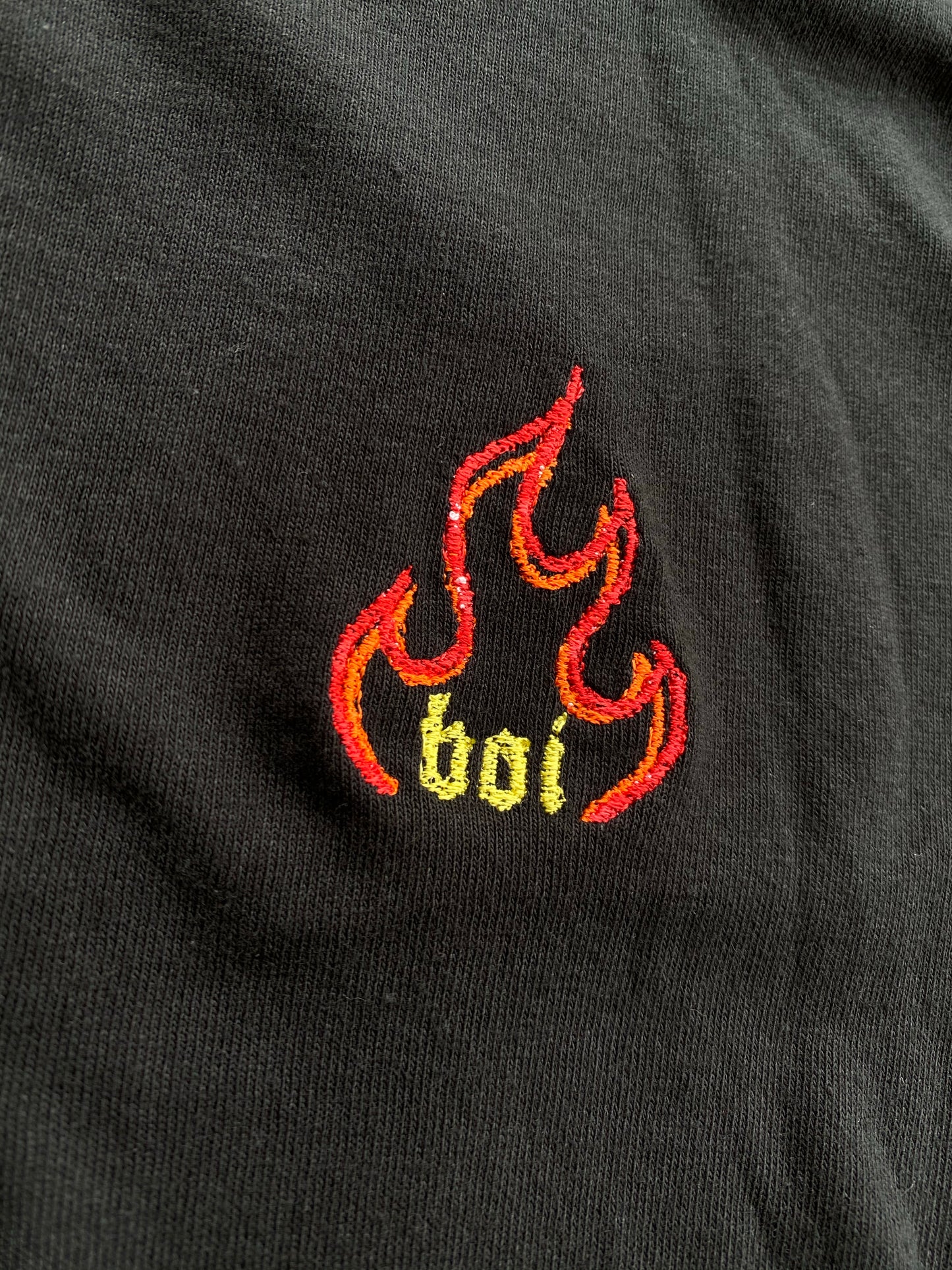 HOT BOI ☆ T-SHIRT